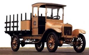 Old Betsy Four Wheel Drive Truck '1917